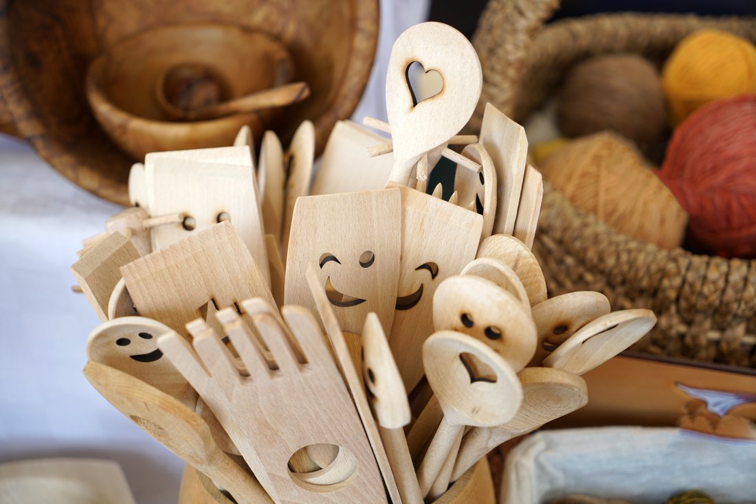 High Angle Shot Of Wooden Kitchen Utensils In A Co KEHH4ZM